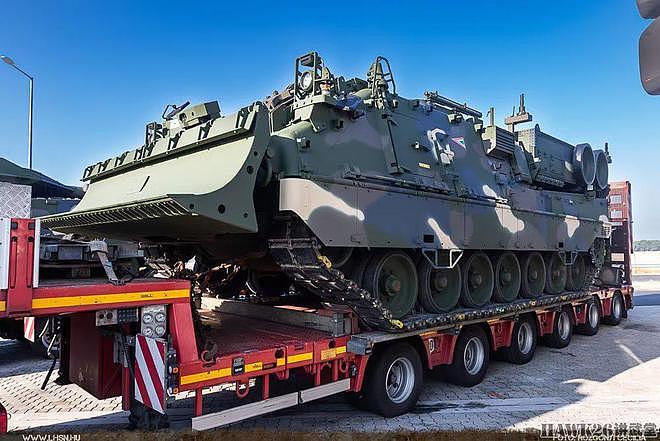 匈牙利采购的豹2A7HU主战坦克和野牛2装甲抢救车“参考样品”交付 - 10