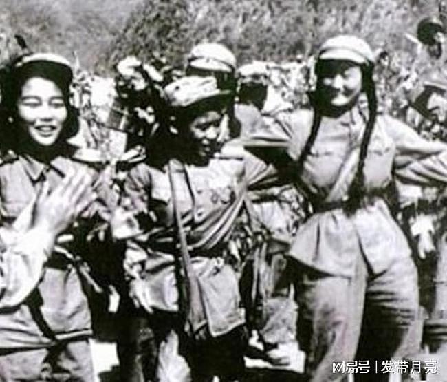 解放军西北剿匪，歼灭残部时救出21名妇女：我们是西路军女兵 - 9
