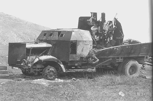 负重前行：二战德国空军的中型高射炮载车 - 9