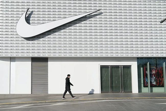 潮鞋速递 | Nike 今年被迫取消 1.3 亿件产品的生产 - 2