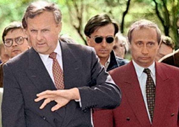 俄罗斯是烫手山芋，继任总统条件有三，叶利钦为何选择普京传位？ - 4