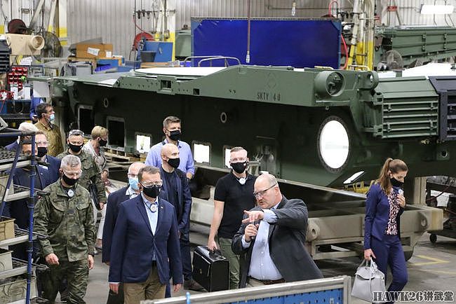 波兰防长访问美国唯一坦克厂 一次采购250辆最新定制版M1A2C - 16