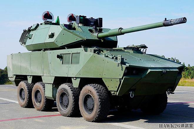 海外谈中国：台湾地区展出“云豹”坦克歼击车 配备105mm主炮 - 7