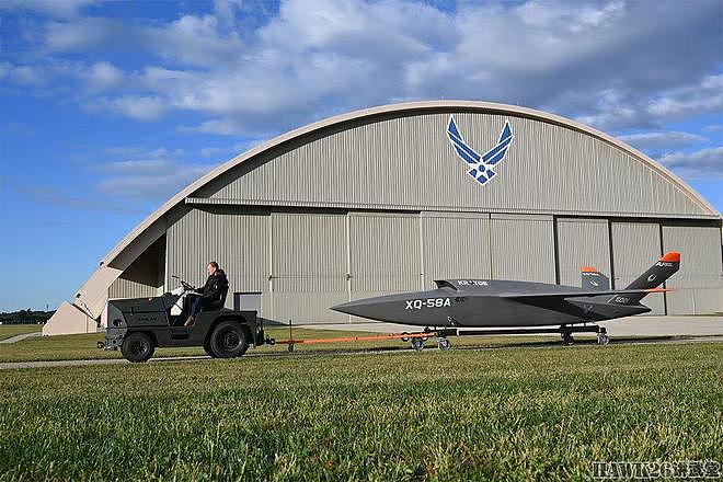 美国空军测试XQ-58A“女武神”无人战斗机 无需跑道即可发射回收 - 9