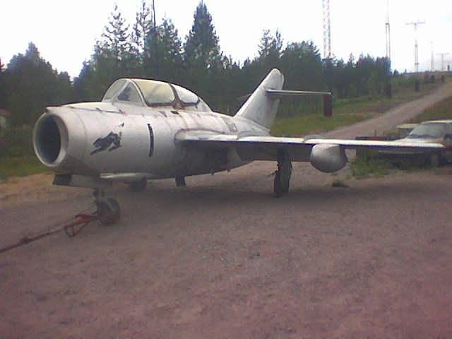 它是苏联第一代战机 产量超16500架 是美制F-86佩刀的噩梦 - 6