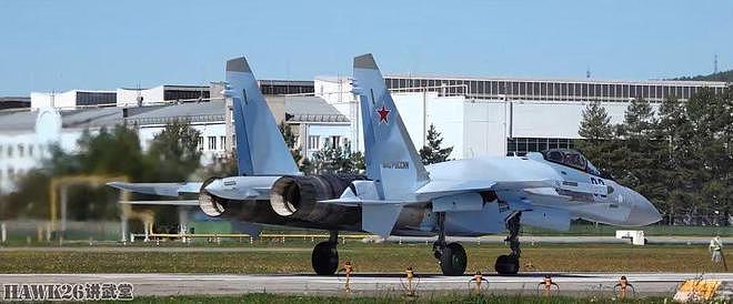 俄罗斯空天军刚刚接收3架苏-35S战机 共装备106架 已经损失2架 - 3