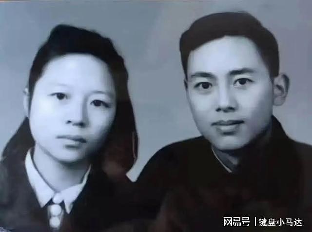 抗美援朝期间，她给郭沫若写信，把所有财产捐给了朝鲜孤儿 - 1