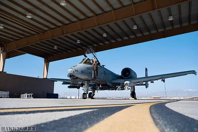 美军测试A-10攻击机挂载16枚SDB 顶着退役压力 提升精确打击能力 - 5