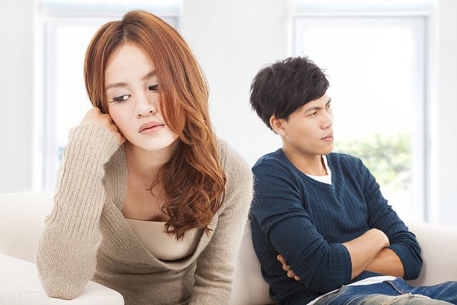 男女相处，关系再好也不要有这4种行为，容易打扰夫妻正常生活 - 7