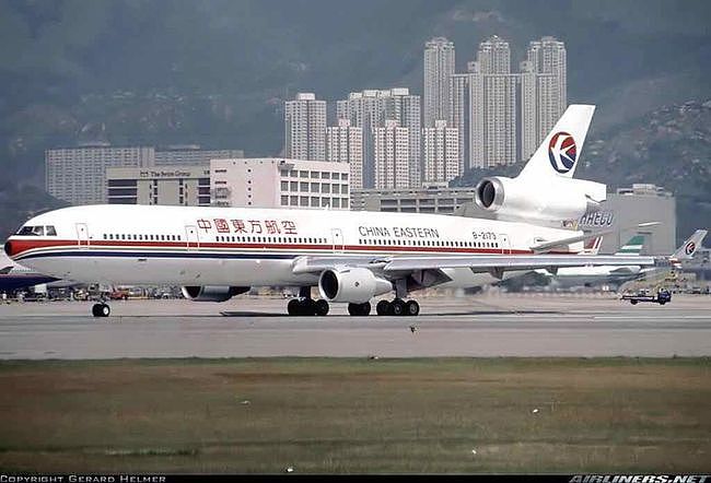 新中国历史上第1次民航客机迫降：1998年9月10日586号班机迫降 - 2
