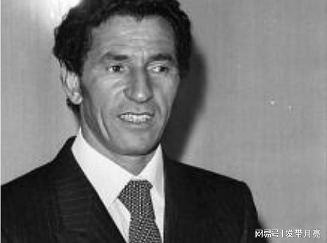 1982年卡扎菲访华，想要进口大杀器，却被当场严词拒绝 - 8