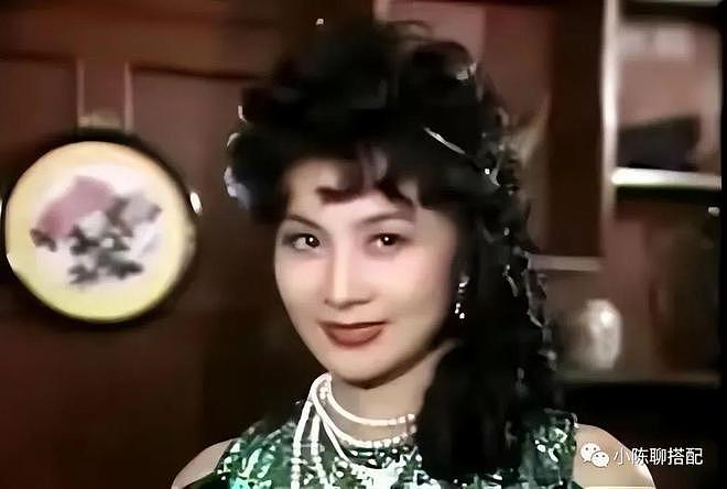 “中国最漂亮的女演员”李媛媛：穿衣实用又美观，照着穿很优雅 - 6