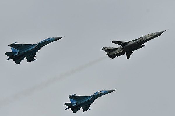 乌空军透露战略：引诱俄军机进入防御陷阱 用移动防空导弹击落 - 2