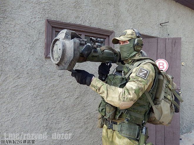 集腋成裘：俄乌冲突前线的怪异照片 M777超轻榴弹炮底火装填器 - 8