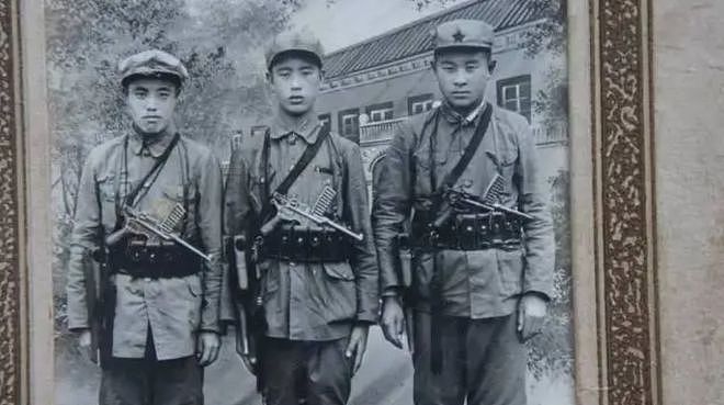 俗称“盒子炮”的毛瑟手枪，在德国不受待见，但在中国却很受青睐 - 18