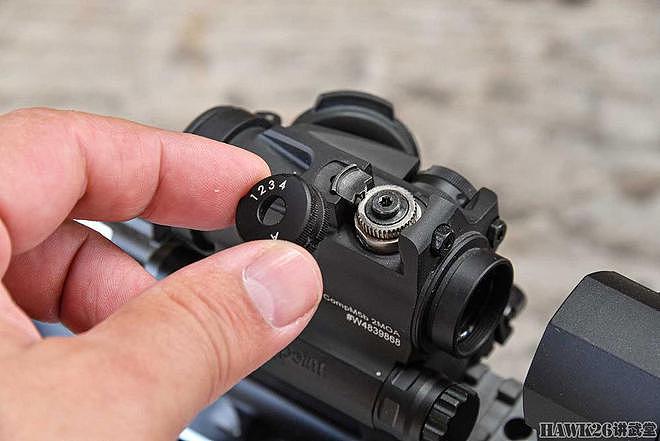 评测：Aimpoint CompM5b红点瞄准镜 可互换的弹道补偿调节旋钮 - 8