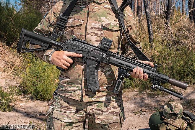 解读：卡拉什尼科夫公司摄影展 俄军前线士兵如何改装自己的武器 - 9