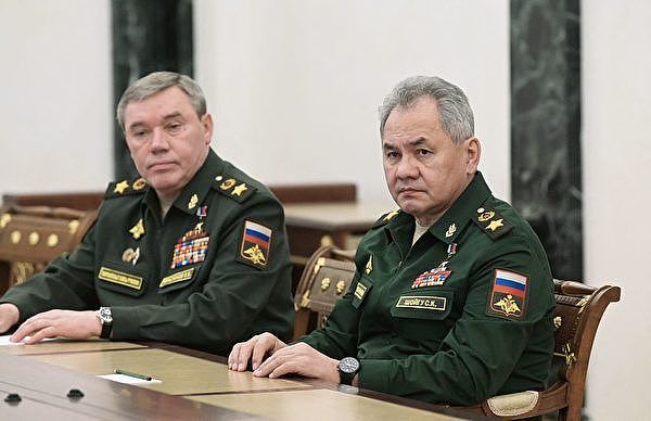 俄罗斯国防部长数周来首次露面 破除“失踪”传闻 - 1