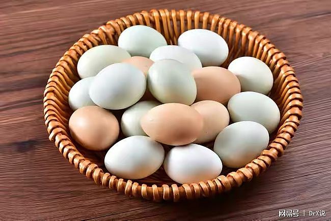 红皮鸡蛋比白皮鸡蛋更“养人”？几块和几十块的鸡蛋，差在哪？ - 1