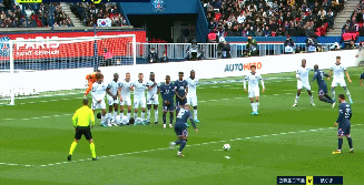 3-0！巴黎夺冠稳了，梅西中柱+策动2球，球迷90分钟狂嘘不停 - 3