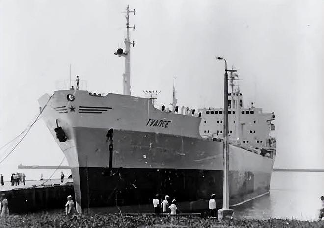 1954年台湾海军劫持苏联油轮，苏军前来站台，美苏差点在台海开战 - 3
