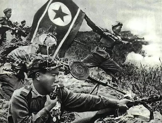 朝鲜战争时金日成不愿将指挥权交给彭德怀，苏联表态后，怂了 - 2