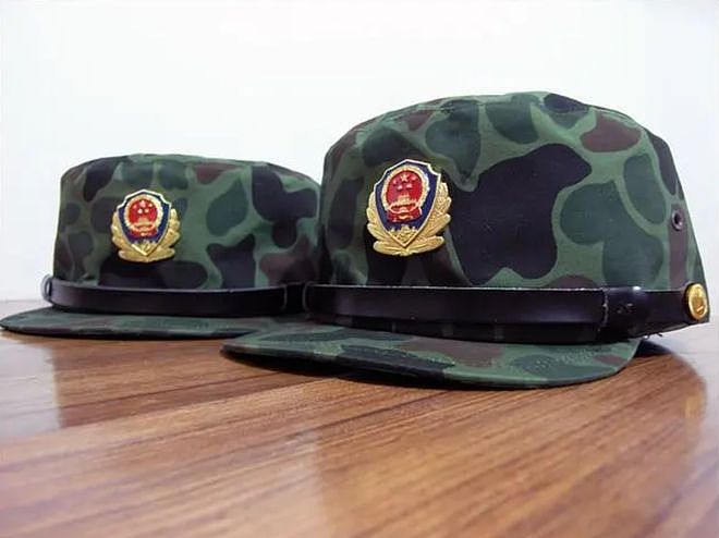 中国武警40年的军帽变迁史 - 6