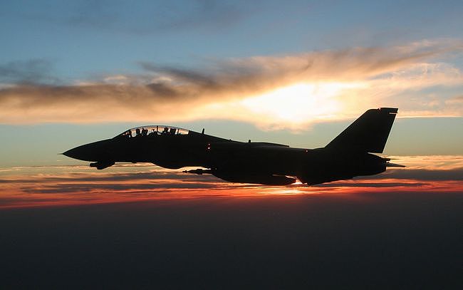 用时480秒 美军F-14“雄猫”击落两架苏制米格-23战机 - 10