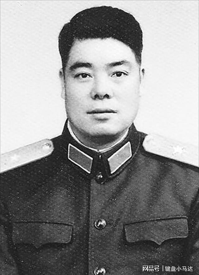 李德生任北京军区司令员时，军区副司令有几位，他们都是谁 - 24