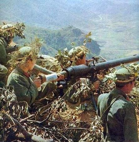 南疆打垮越寇利器65式82毫米无后坐力炮：萨沙的兵器图谱第259期 - 8