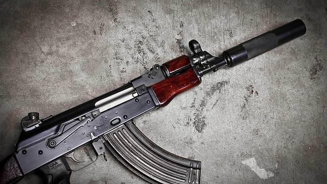 生产简单 制造成本低 大口径 铸就AK-47成为世界名枪 - 5