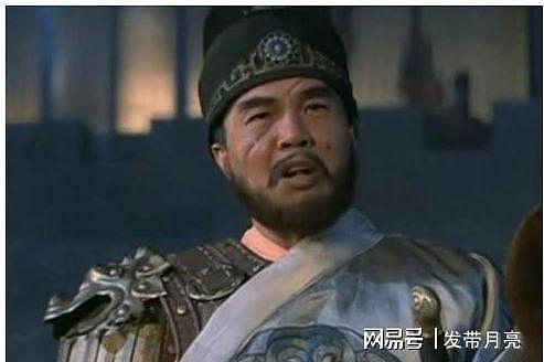 吐蕃王活捉一名唐朝大将，准备杀他时多瞅了一眼，突然跪地大哭 - 1