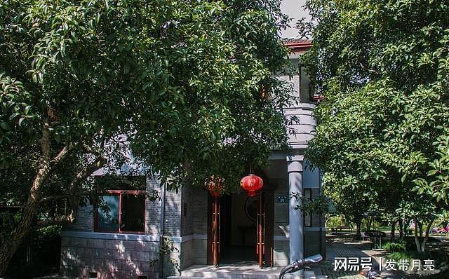 杭州南山路35号，一座掩映在桂花树馥香中的小洋楼主人故事 - 1