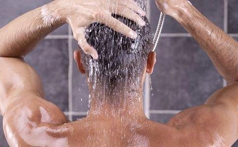 医生建议：男性洗澡时，多洗洗这3个“部位”，或助增强肾脏功能 - 3