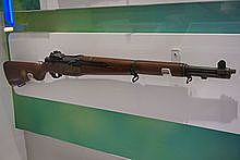 世上第一种大量服役的半自动步枪：M1加兰德步枪 - 4