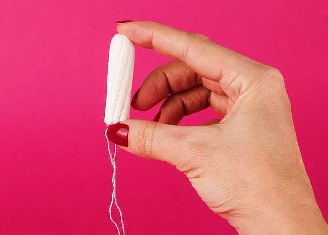 为什么中国女性很少用卫生棉条，外国女性却很喜欢？原因很简单 - 1