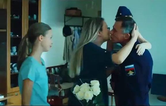 王牌部队名扬天下，看俄罗斯新上映的大片《天空》，如何宣传英雄 - 5