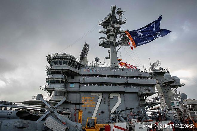 美国海军支持这部电影：动用两艘航母拍摄，高层为宣发站台 - 12