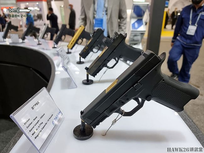 直击韩国军警防务展览会现场 各种枪械粉墨登场 转管机炮也凑热闹 - 2