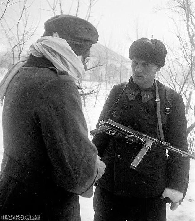 苏军如何利用缴获的德国装备 钢盔制服都能用上“铁拳”最受欢迎 - 8