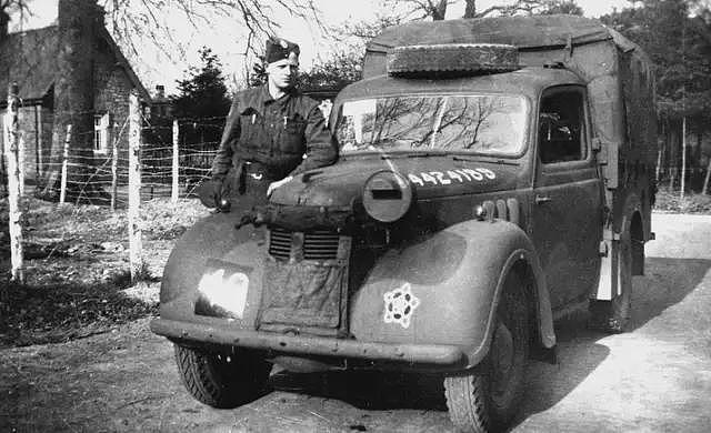 军爷的大轿子：二战美英德意军用轿车巡礼 - 10