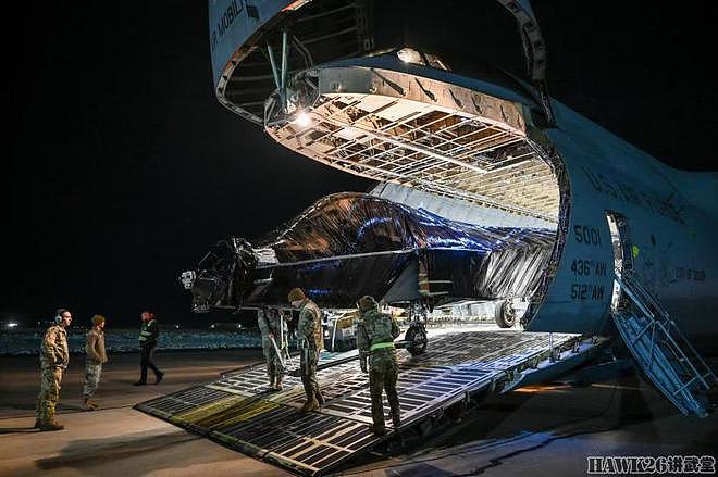 C-5M“银河”战略运输机卸载F-22隐形战机“猛禽”将前往博物馆 - 4