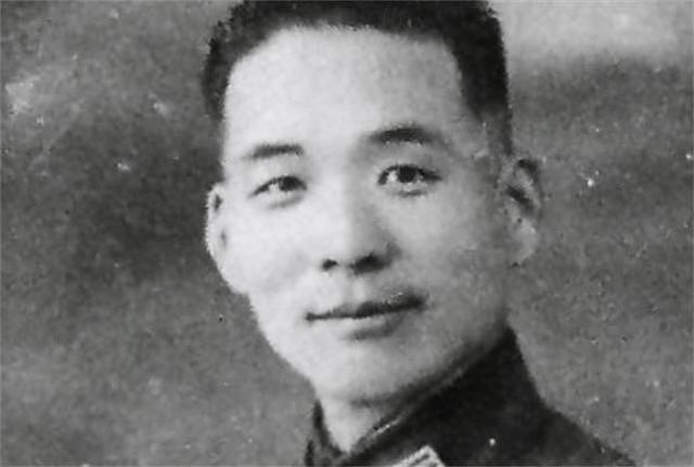 黄维改造了27年，特赦后想赴台给蒋介石扫墓，却在出发前夜死去 - 2