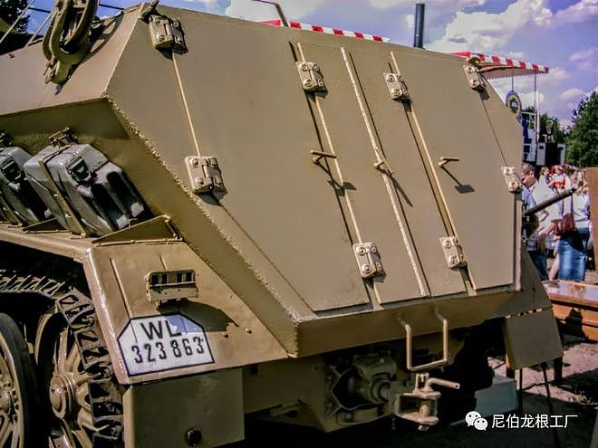 装甲大驼鹿：Sdkfz 8 DB10装甲型实车小赏析 - 58