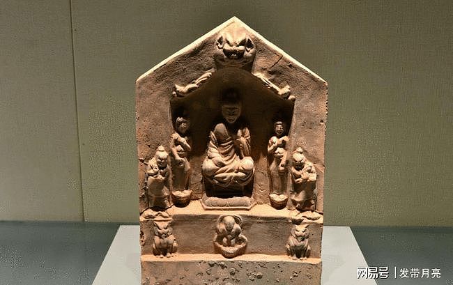 山西博物馆有件“传奇”佛龛，专家想要将其复制，可困难有三个 - 4