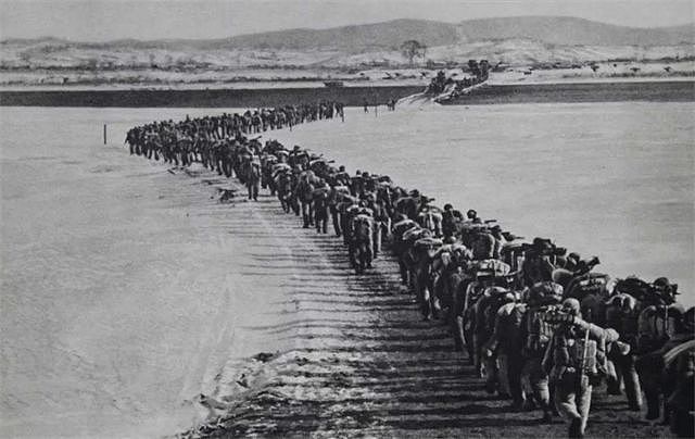 1950年，百万志愿军进入朝鲜作战时，金日成还剩多少人？ - 6