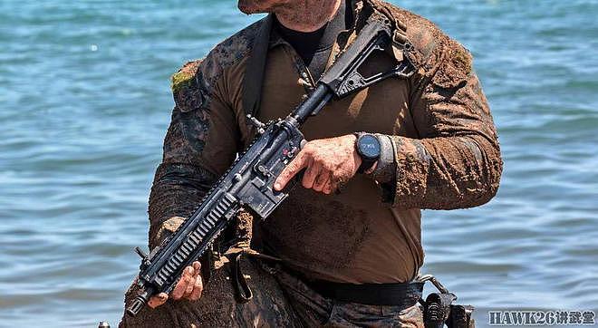 美国海军陆战队为M27步枪配备“侦察武器套件”外形紧凑更实用 - 1