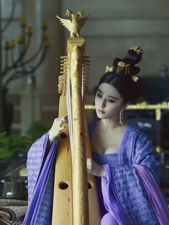 《第一炉香》成为她的绝唱…和田惠美的戏服曾那么惊艳 - 91