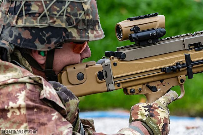德国预备役军人MG5机枪实弹训练 展现出色性能 意大利老兵占便宜 - 6