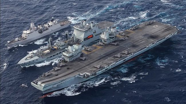 传奇落幕！中国海军“基洛”级潜艇开始退役，“继任者”受益匪浅 - 15
